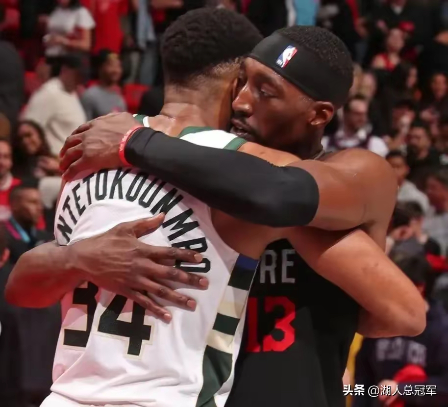 开云体育-险胜引爆全场！，字母哥意外战胜澳大利亚队赛场气氛高涨-开云体育