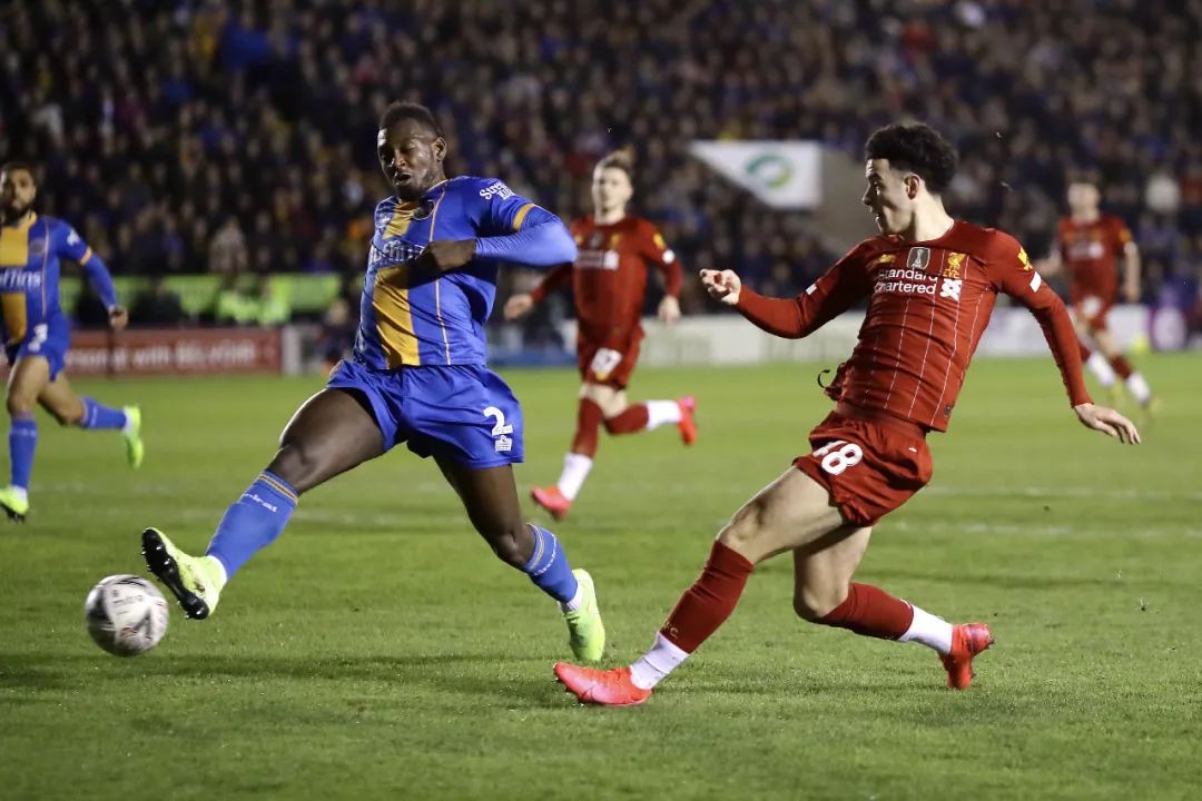 足总杯清晨走向成谜；芝加哥公牛再遭质疑；目标明确；轮换策略成焦点